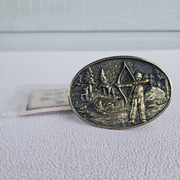 BTS Solid Brass Belt Buckle Archery Deer Hunting Hunter Woods Gold USA Made - Picture 1 of 10